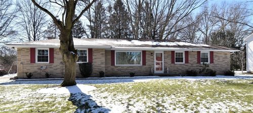 160 Beacon Hill Boulevard, Northfield, OH, 44067 | Card Image