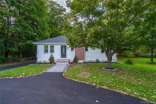 412 Angola Rd, Cornwall, NY, 12518-1010 | Card Image