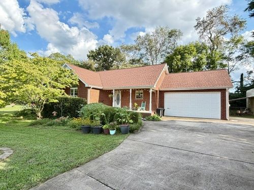 125 Hazelwood Ln, Winchester, TN, 37398-4717 | Card Image