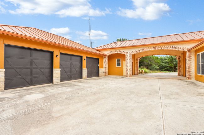 2900 Rimrock Dr, House other with 2 bedrooms, 4 bathrooms and null parking in Spring Branch TX | Image 40