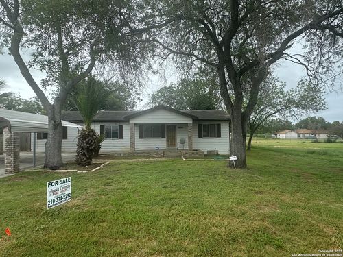 15314 Oak St, Lytle, TX, 78052 | Card Image