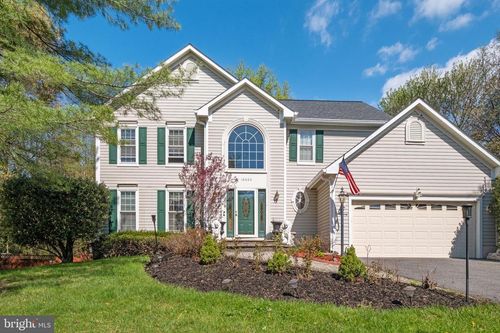 10606 Forestgate Pl, GLENN DALE, MD, 20769-2036 | Card Image