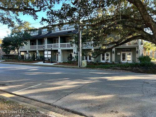 apt-206-922 Porter Ave, Ocean Springs, MS, 39564-4662 | Card Image
