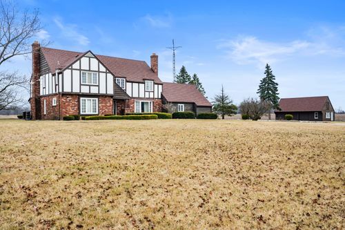 6735 N Woodlawn Dr, Montpelier, IN, 47359-9622 | Card Image