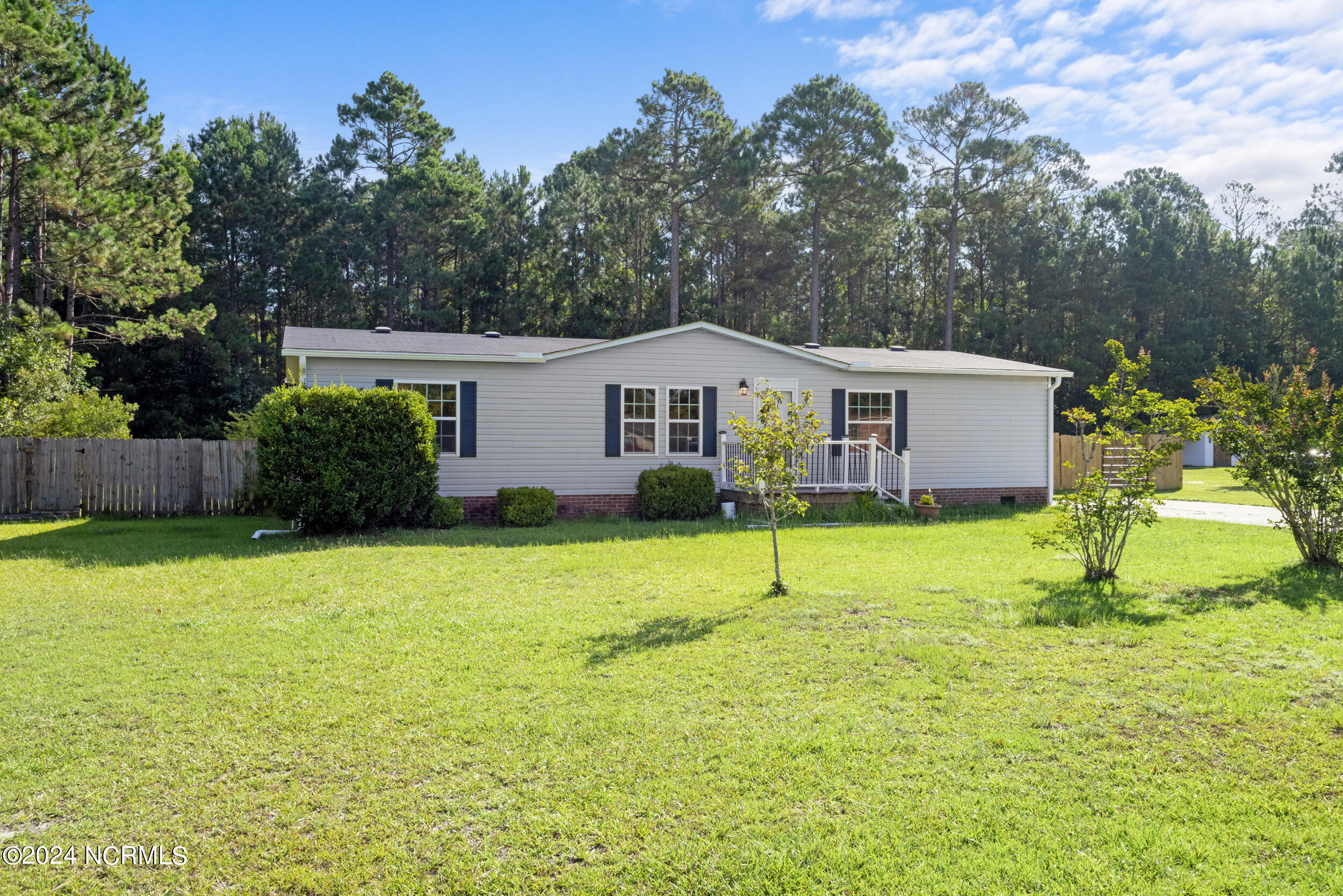 Brighton Rd, Rocky Point, NC 28457
