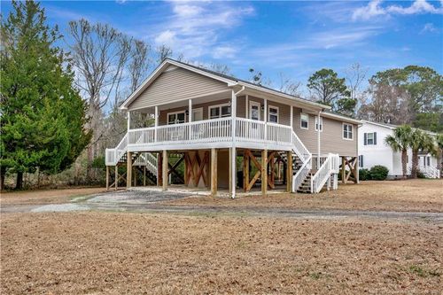 6574 Ocean Aire Rd Sw, Ocean Isle Beach, NC, 28469-6203 | Card Image