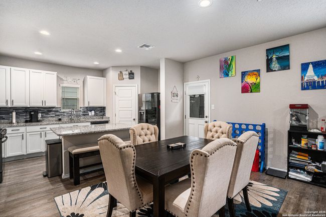 7129 Pisces Way, House other with 3 bedrooms, 3 bathrooms and null parking in Converse TX | Image 10