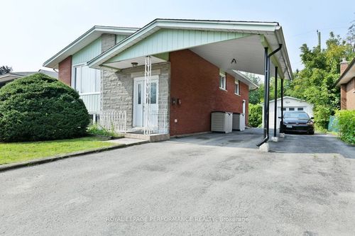 2-321 Lavergne St, Vanier, ON, K1L5E2 | Card Image