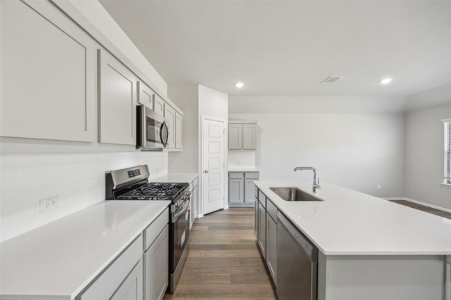 9241 Wild Stampede Way, House other with 3 bedrooms, 2 bathrooms and null parking in Crowley TX | Image 8