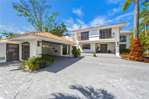 29 Dorado Bch E, Dorado, PR, 00646-2047 | Card Image