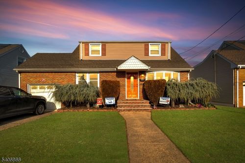 20 Bergen Ave, North Arlington, NJ, 07031-5207 | Card Image