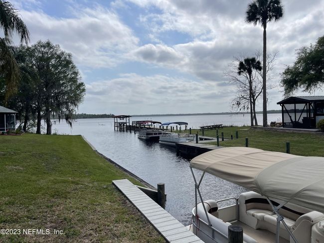 Boat slips at marina | Image 8
