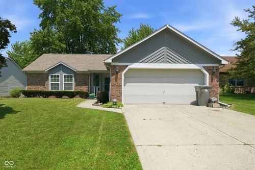 5238 Tamarisk Ct, Indianapolis, IN, 46237-9759 | Card Image