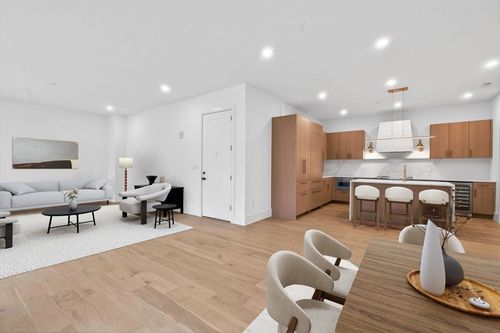 unit-101-1114 Beacon St, Newton, MA, 02461-1162 | Card Image