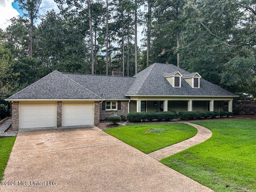 469 Arundel Dr, Brandon, MS, 39047-8107 | Card Image