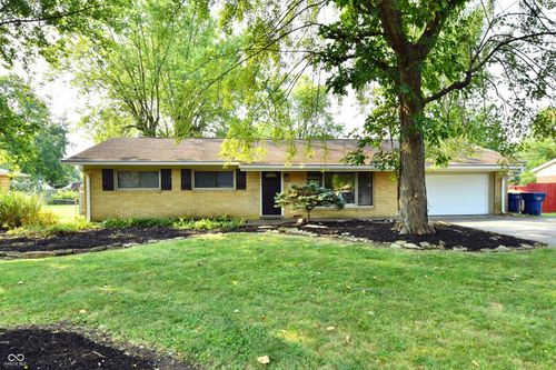 7325 Lowe Dr, Lawrence, IN, 46226-1912 | Card Image