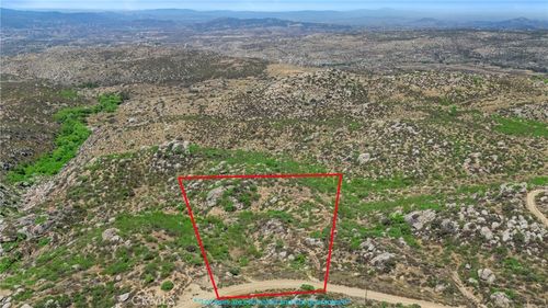 990 Crazy Horse Canyon Road, Aguanga, CA, 92536 | Card Image