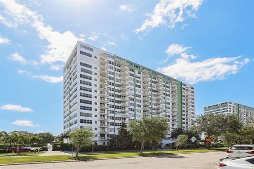 c402-2150 Sans Souci Blvd, North Miami, FL, 33181-3045 | Card Image
