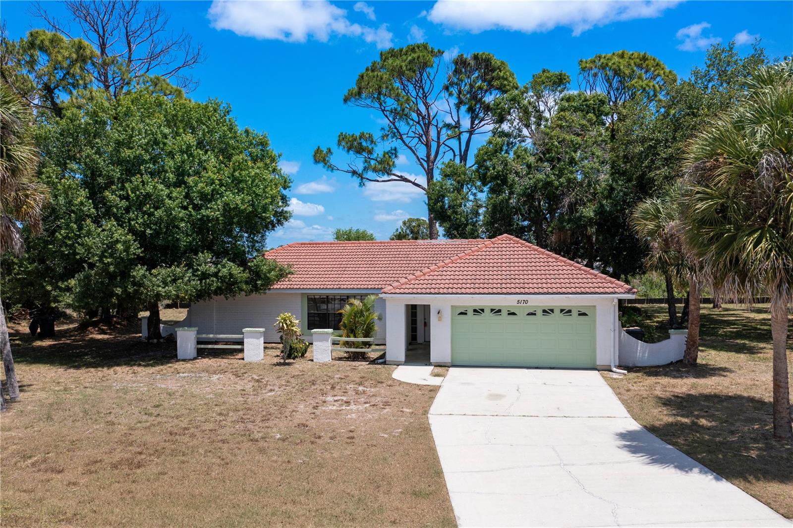 Wilton Ct, North Port, FL 34287