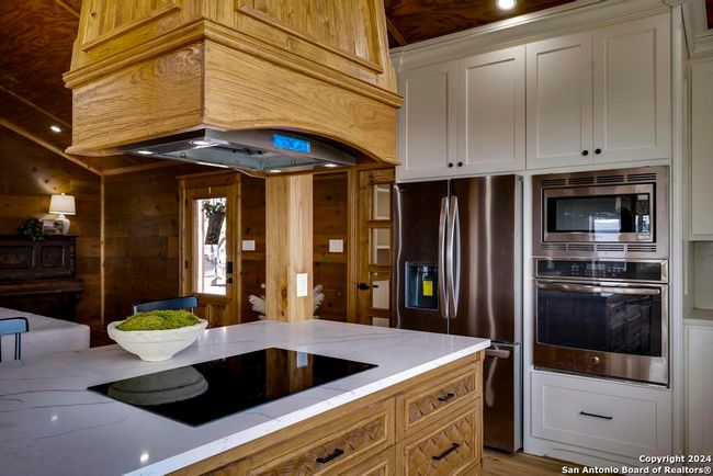 111 Stoney Hills Rd, House other with 4 bedrooms, 3 bathrooms and null parking in Center Point TX | Image 21