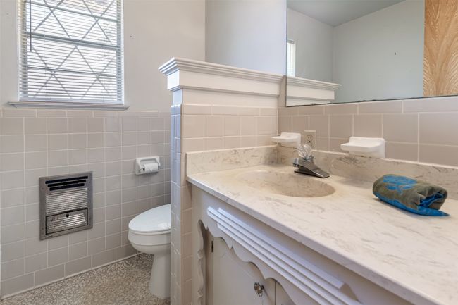 Spacious bath with window rich details | Image 22