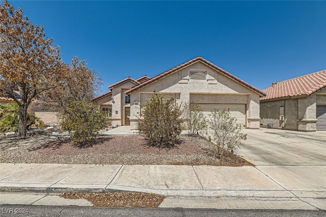 Hitchen Post Dr, Henderson, NV 89011