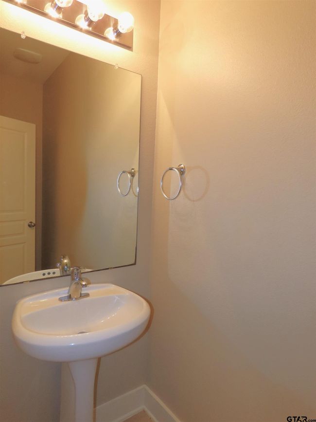 6686 Lacebark Cir, House other with 5 bedrooms, 4 bathrooms and null parking in Tyler TX | Image 17
