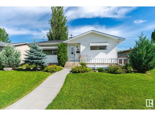 6408 133a Ave Nw, Edmonton, AB, T5A0K5 | Card Image