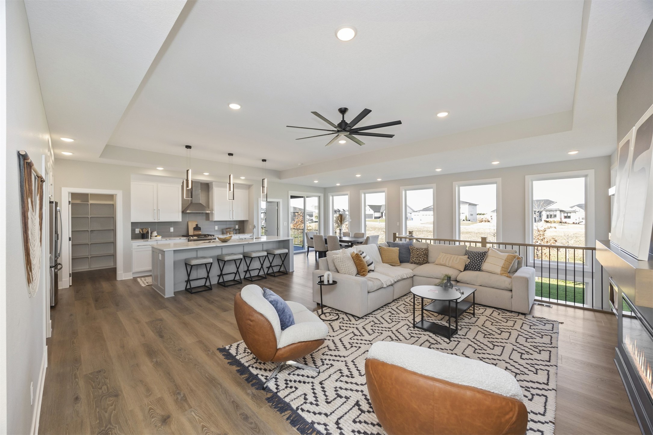 Goodman Dr, Urbandale, IA 50323