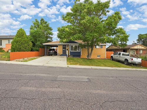 8671 Hopkins Dr, Denver, CO, 80229-5033 | Card Image