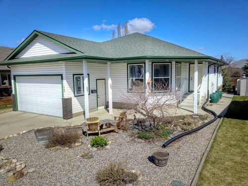 15 Agnew Close, Red Deer, AB, T4R3L5 | Card Image