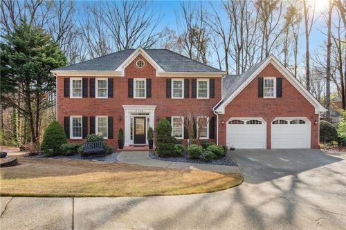 4142 Barberry Dr Ne, Roswell, GA, 30075-2643 | Card Image
