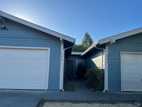 242 Bel Air Dr, Vacaville, CA, 95687-6319 | Card Image