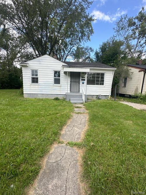 19437 Ferguson Street, Detroit, MI, 48235 | Card Image