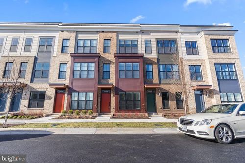3104 Camber Pl, FALLS CHURCH, VA, 22042-3233 | Card Image
