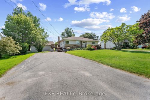 450 Coronation Blvd, Amherstview, ON, K7M5P9 | Card Image