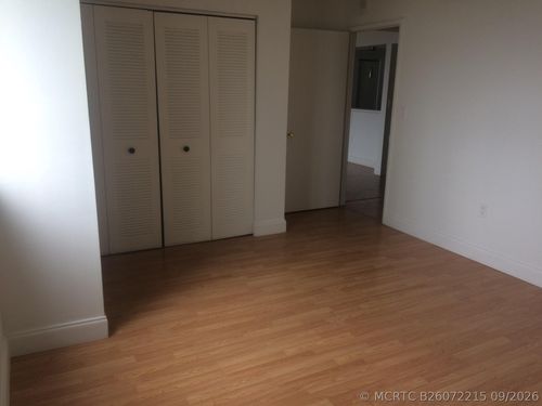w-505-850 N Miami Ave, Miami, FL, 33136-3526 | Card Image