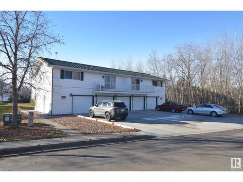 5307 49 Ave, Barrhead, AB, T7N1G2 | Card Image