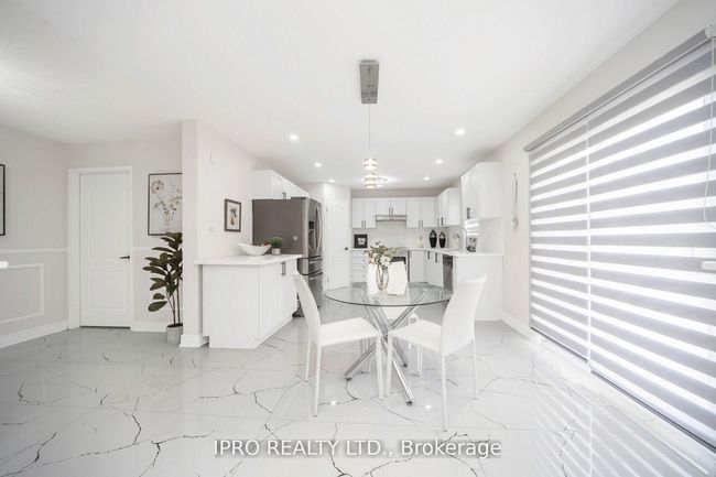 21 Sandway Dr, House other with 7 bedrooms, 5 bathrooms and 4 parking in Brampton ON | Image 10