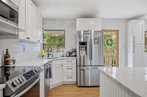 4005 Nw 9th Ct, GAINESVILLE, FL, 32605-4713 | Card Image