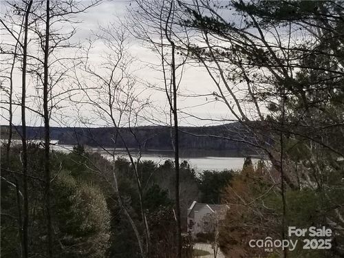 176 Mallard Dr, Badin Lake, NC, 28127-9149 | Card Image