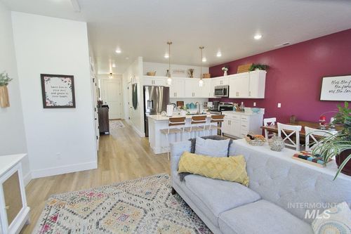 107 Trifecta Ln, Nampa, ID, 83651-1000 | Card Image