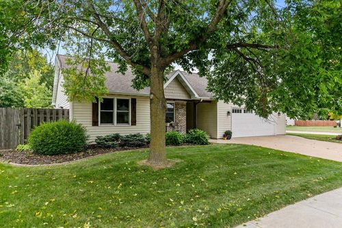 1901 Fieldcrest Drive, KAUKAUNA, WI, 54130 | Card Image