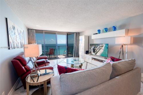 1002-2201 S Ocean Dr, Hollywood, FL, 33019-2519 | Card Image