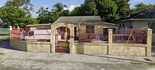 995 Nw 114th St, Miami, FL, 33168-2228 | Card Image