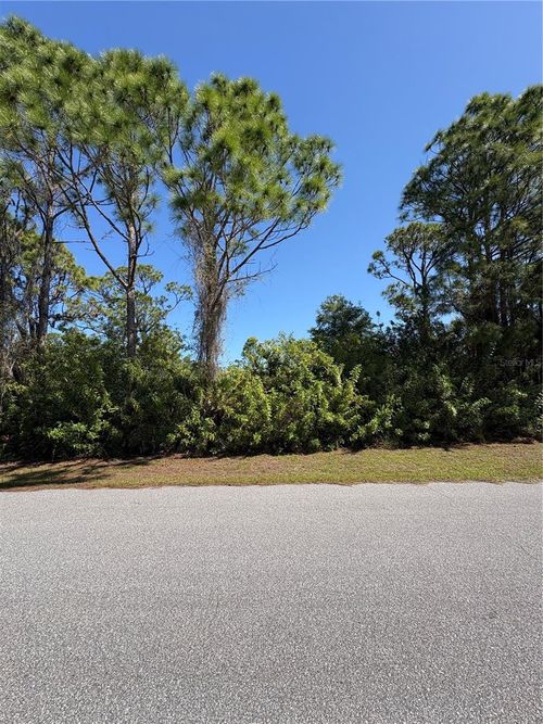 14060 Kleff Ave, Port Charlotte, FL, 33953 | Card Image