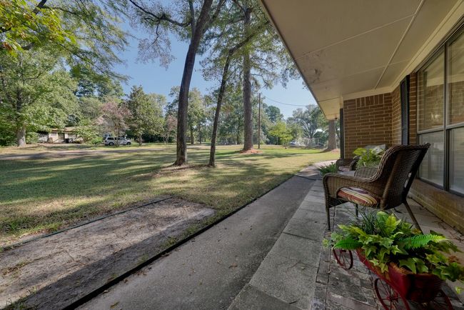 1208 Lake Cross Rd, House other with 3 bedrooms, 2 bathrooms and null parking in Hideaway TX | Image 4