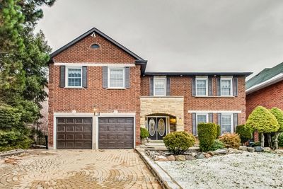 12 Robaldon Rd, House other with 4 bedrooms, 4 bathrooms and 6 parking in Etobicoke ON | Image 1