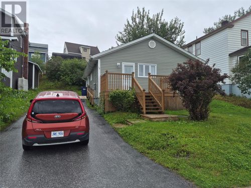 76 Doves Rd, Corner Brook, NL, A2H1M4 | Card Image