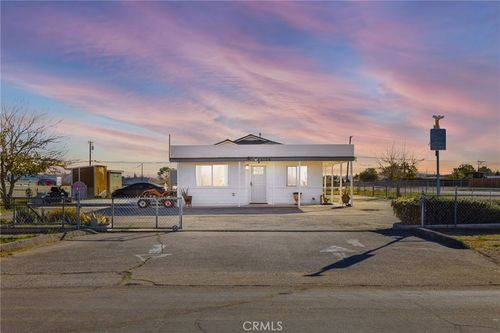 15109 Anacapa Rd, Victorville, CA, 92392 | Card Image